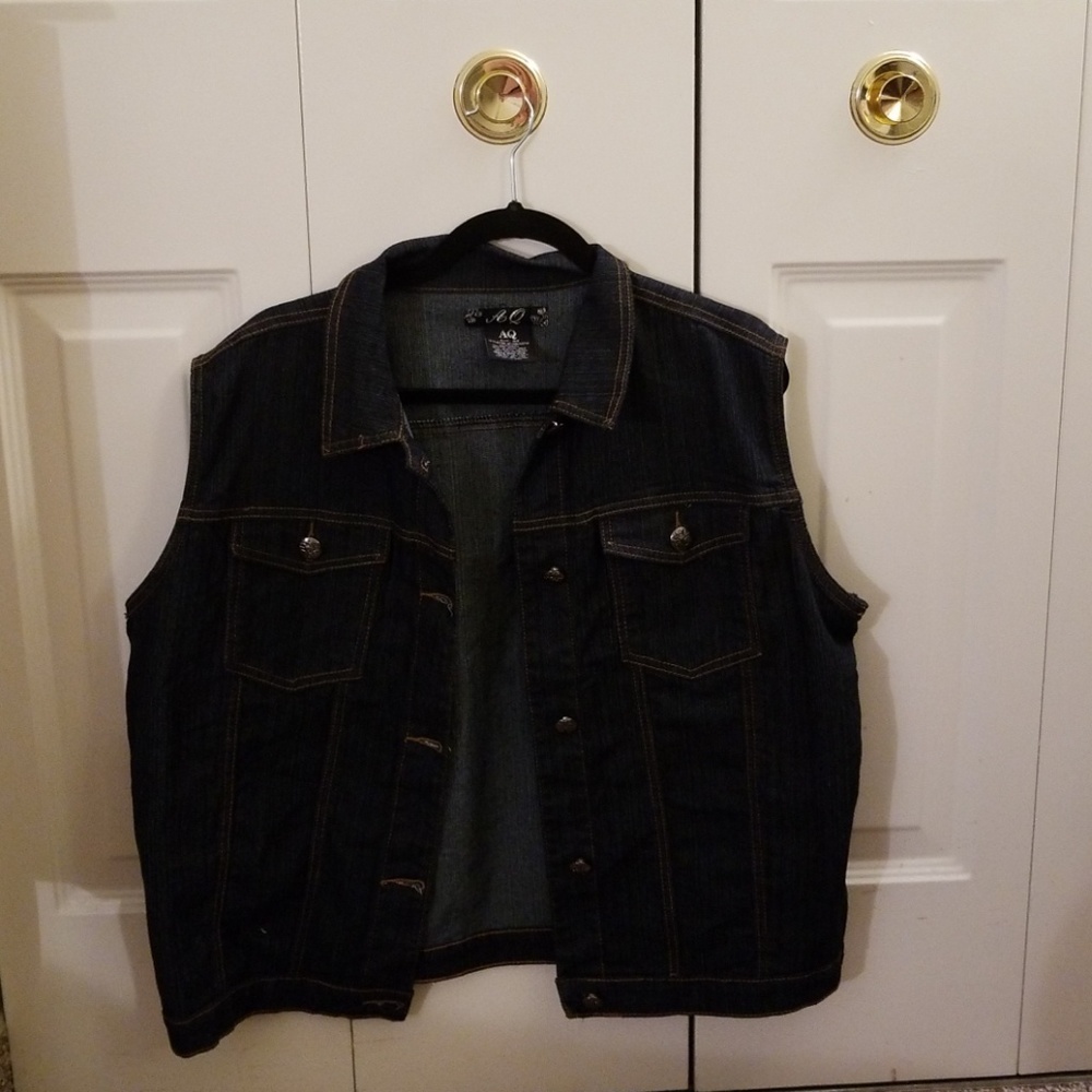 Denim vest